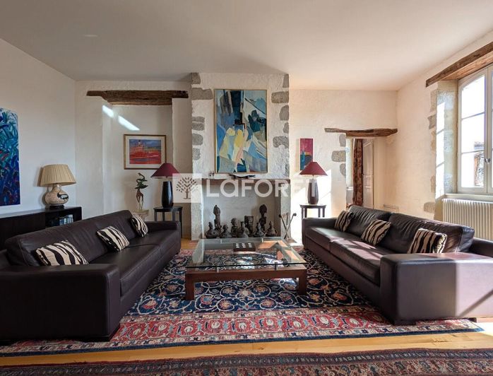 Image No.12-5 Bed Property for sale