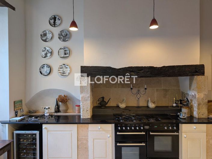 Image No.6-5 Bed Property for sale