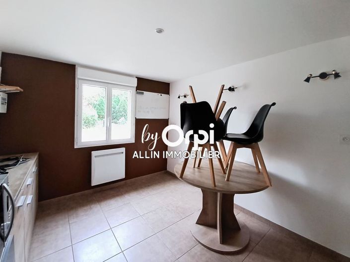 Image No.11-10 Bed House for sale