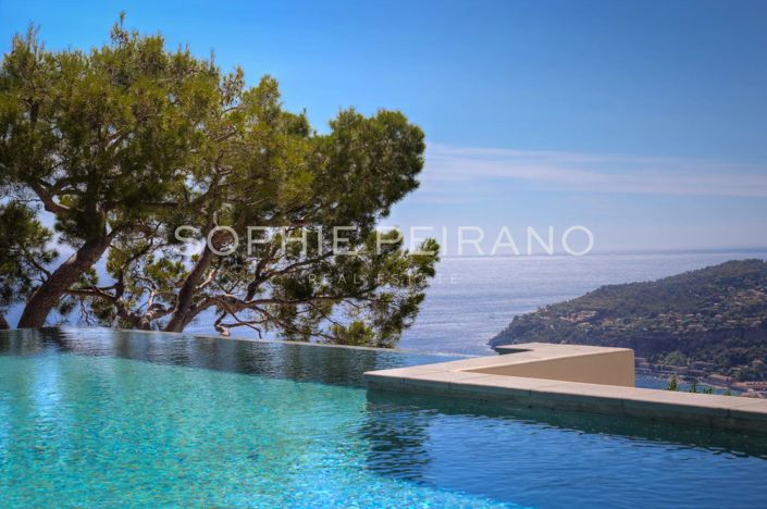 Image No.2-5 Bed House for sale