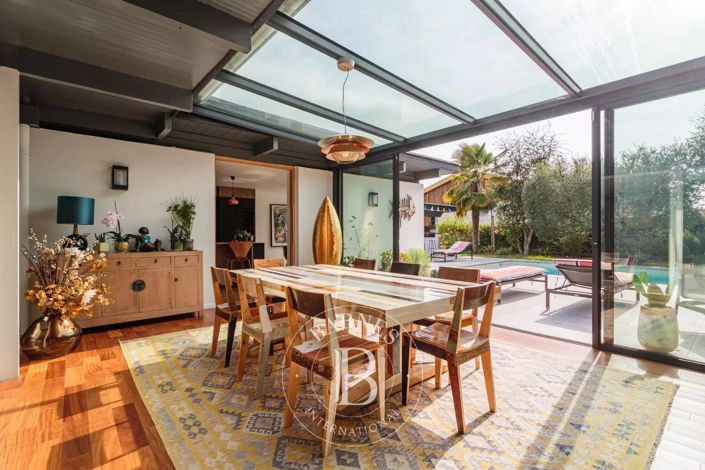 Image No.7-5 Bed House for sale