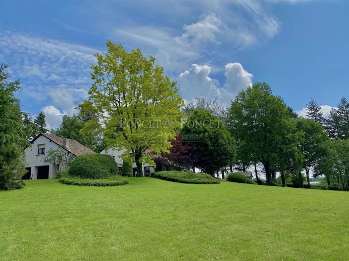 Image No.12-6 Bed House for sale