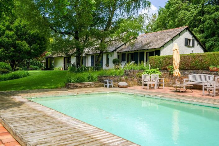 Image No.4-6 Bed House for sale