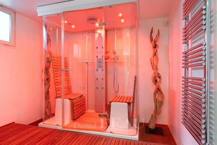 Image No.25-4 Bed House for sale