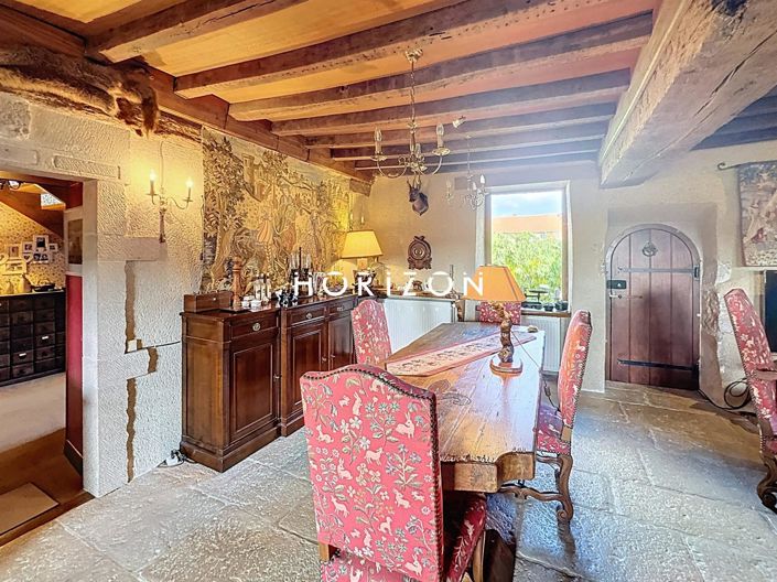 Image No.14-4 Bed House for sale