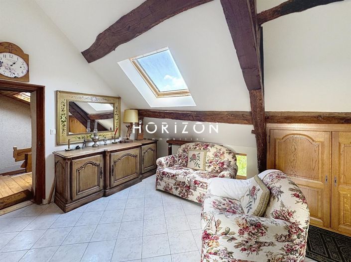 Image No.18-4 Bed House for sale