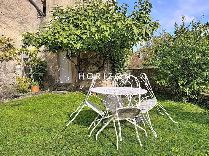 Image No.5-5 Bed Property for sale