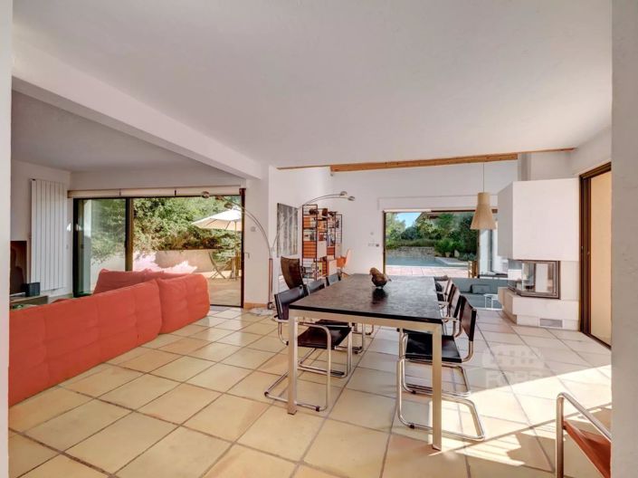 Image No.4-4 Bed House for sale