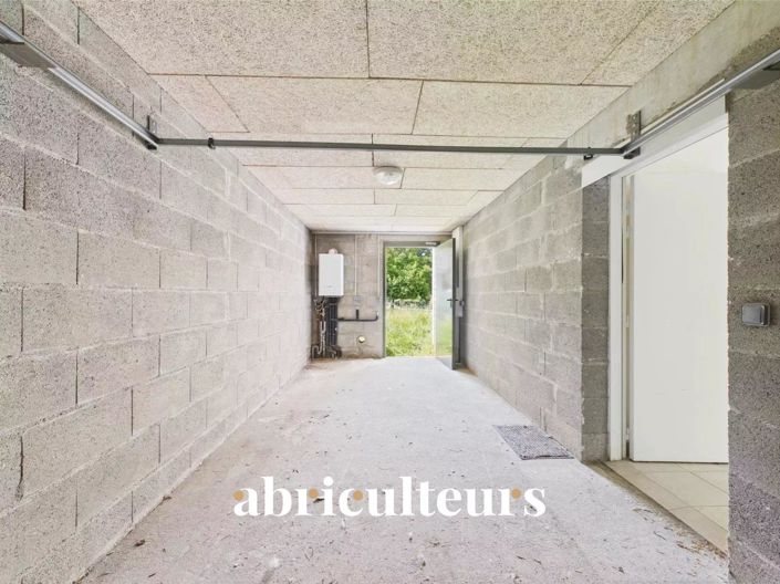 Image No.12-4 Bed Apartment for sale