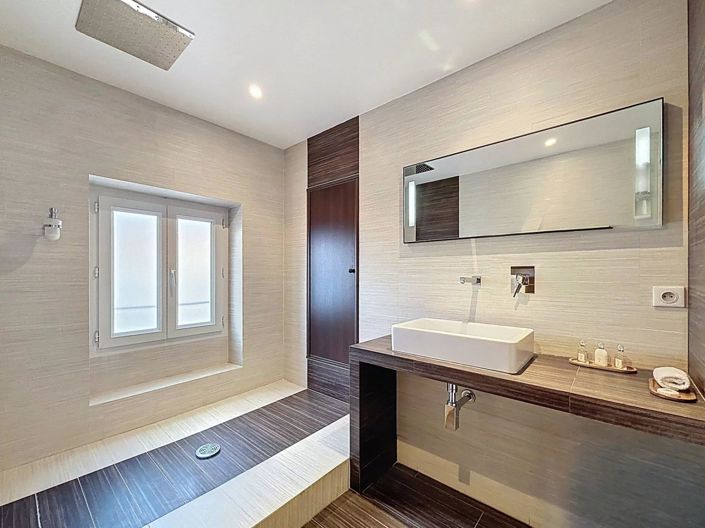 Image No.12-3 Bed Apartment for sale