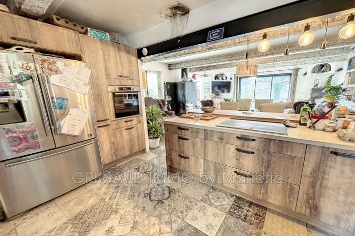 Image No.5-3 Bed House for sale