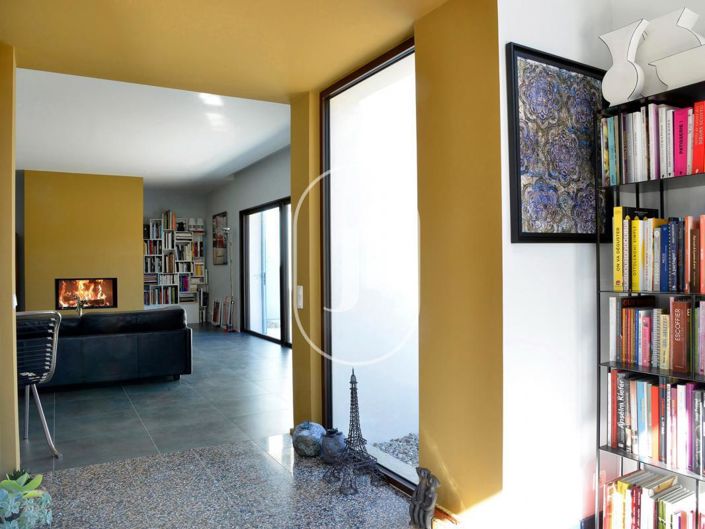 Image No.5-3 Bed House for sale