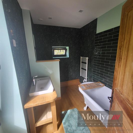 Image No.13-5 Bed House for sale