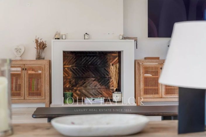 Image No.3-6 Bed House for sale