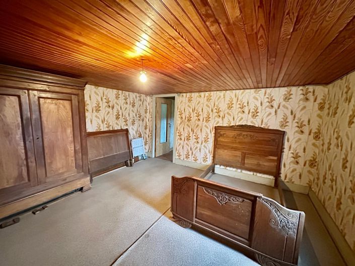 Image No.11-2 Bed House for sale