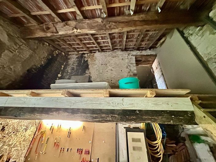 Image No.17-2 Bed House for sale