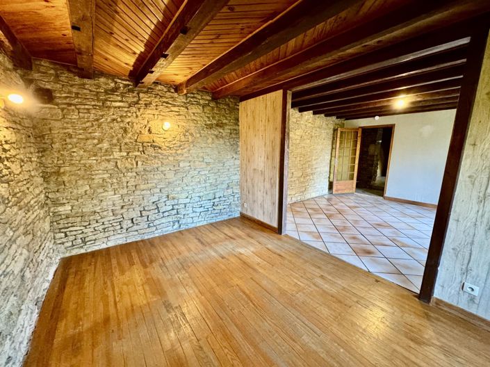 Image No.8-3 Bed House for sale