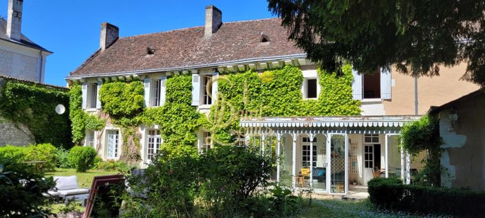 Image No.1-4 Bed House for sale