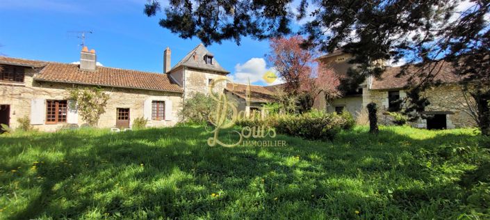 Image No.1-5 Bed House for sale