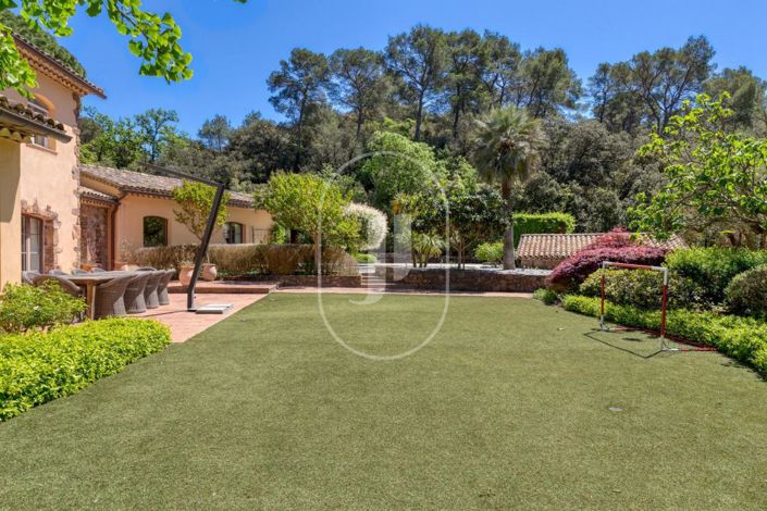 Image No.15-4 Bed House for sale