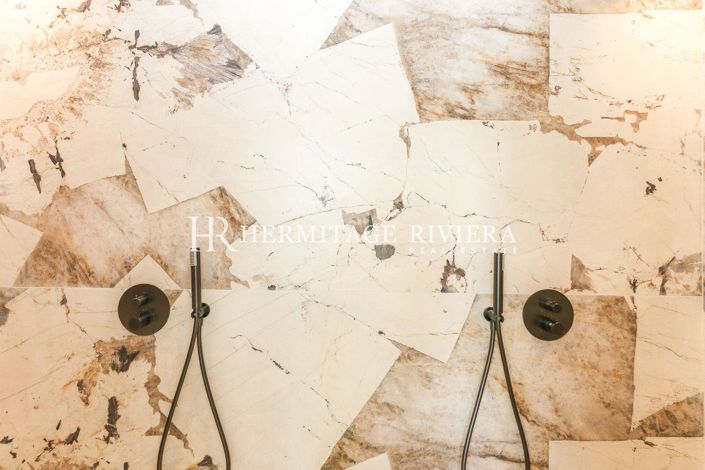 Image No.19-4 Bed House for sale