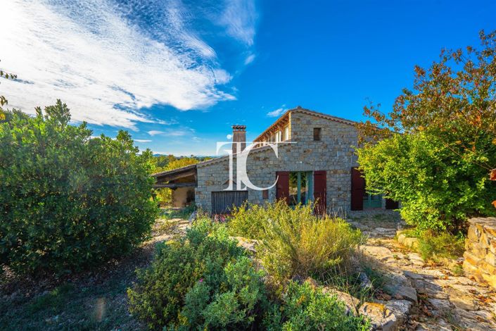 Image No.17-5 Bed House for sale