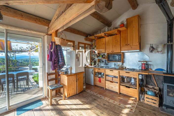 Image No.7-5 Bed House for sale