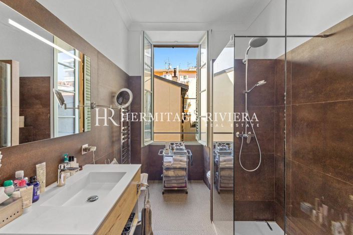 Image No.18-3 Bed Apartment for sale