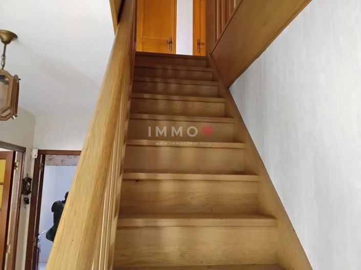 Image No.13-6 Bed House for sale