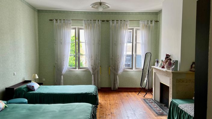 Image No.11-4 Bed House for sale