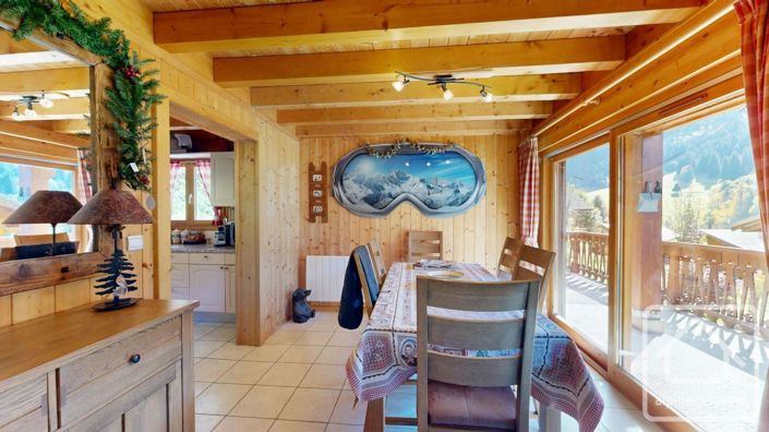 Image No.10-4 Bed Property for sale