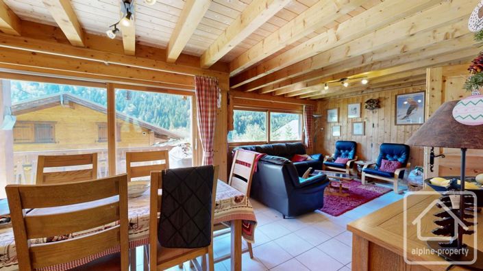 Image No.11-4 Bed Property for sale