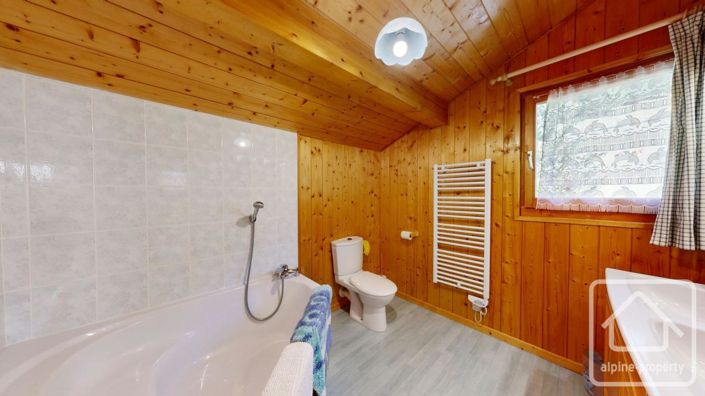 Image No.21-4 Bed Property for sale