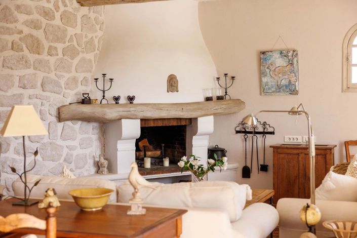 Image No.15-4 Bed House for sale