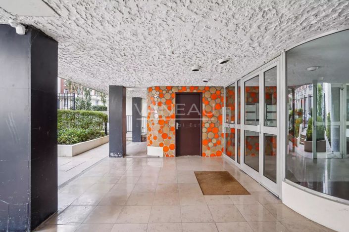 Image No.18-4 Bed Apartment for sale