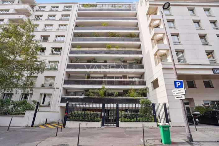 Image No.19-4 Bed Apartment for sale