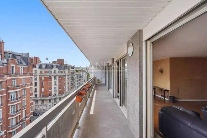 Image No.2-4 Bed Apartment for sale