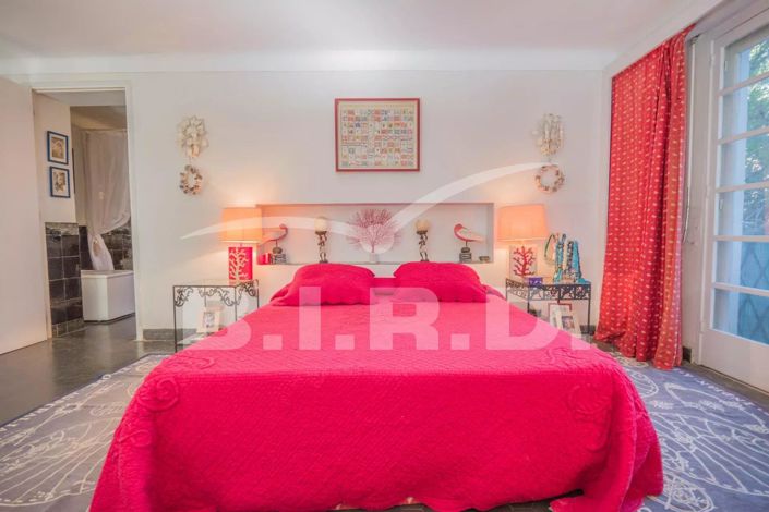 Image No.15-7 Bed House for sale