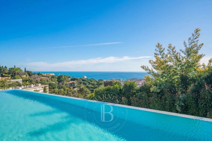 Image No.20-5 Bed House for sale