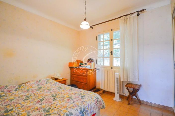 Image No.11-3 Bed House for sale