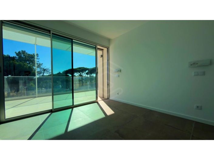 Image No.37-3 Bed House for sale