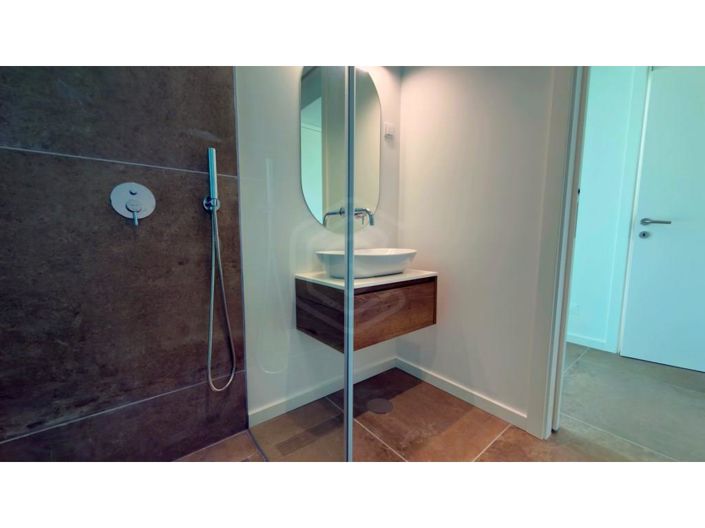 Image No.46-3 Bed House for sale