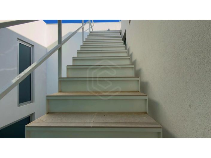 Image No.48-3 Bed House for sale