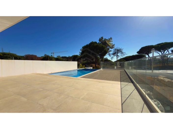 Image No.56-3 Bed House for sale