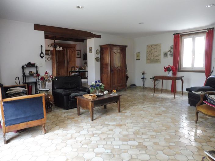 Image No.11-4 Bed House for sale