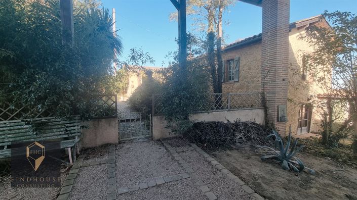 Image No.22-5 Bed House for sale