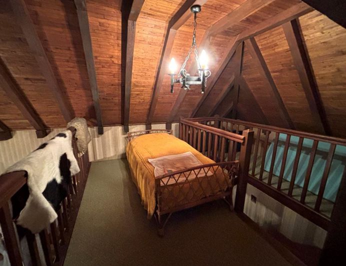 Image No.9-3 Bed House for sale