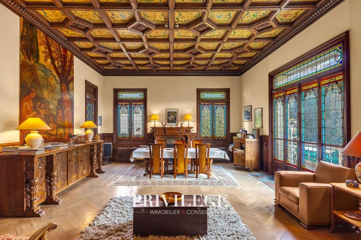 Image No.12-7 Bed House for sale