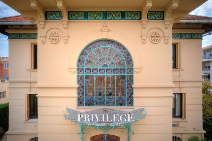 Image No.15-7 Bed House for sale