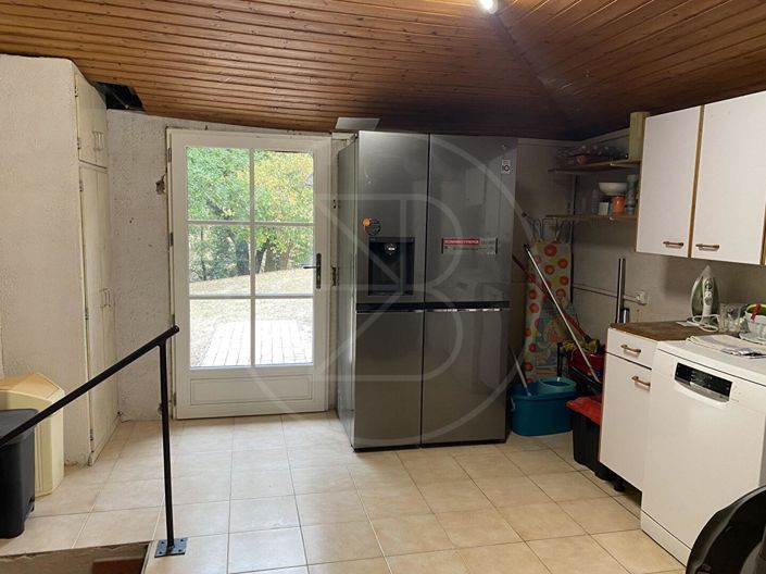 Image No.6-5 Bed House for sale